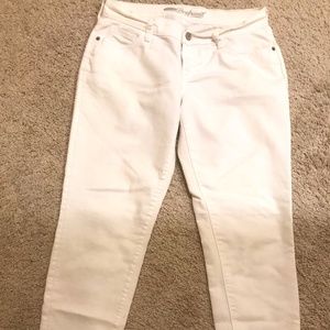 Old Navy White Boyfriend Jeans (size 2)